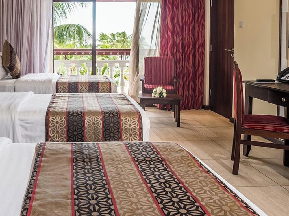 Prideinn Flamingo Beach Resort Spa 2 view 4