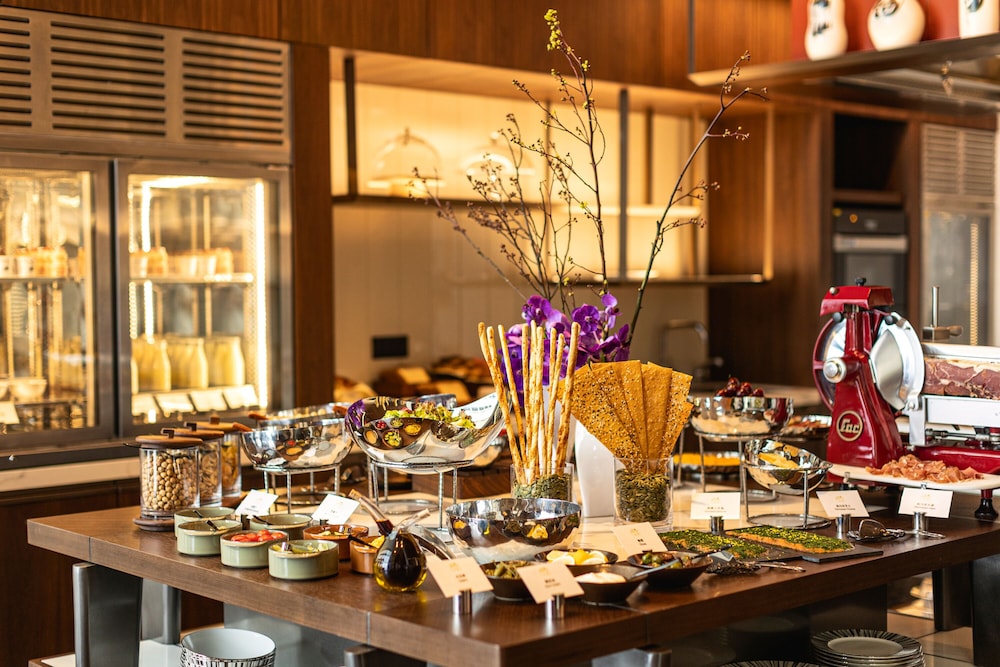 Mandarin Oriental, Shenzhen 115