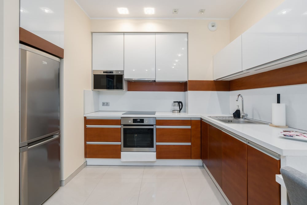 Poznan Centre Apartment by Renters view 4