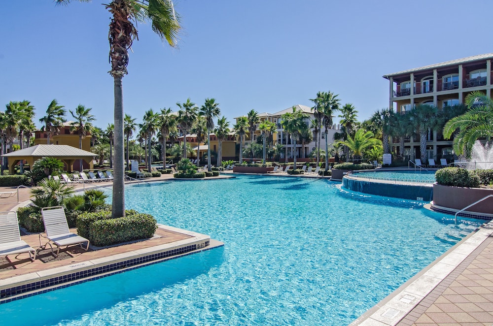 Villas of Seacrest Beach on 30A by Panhandle Getaways
