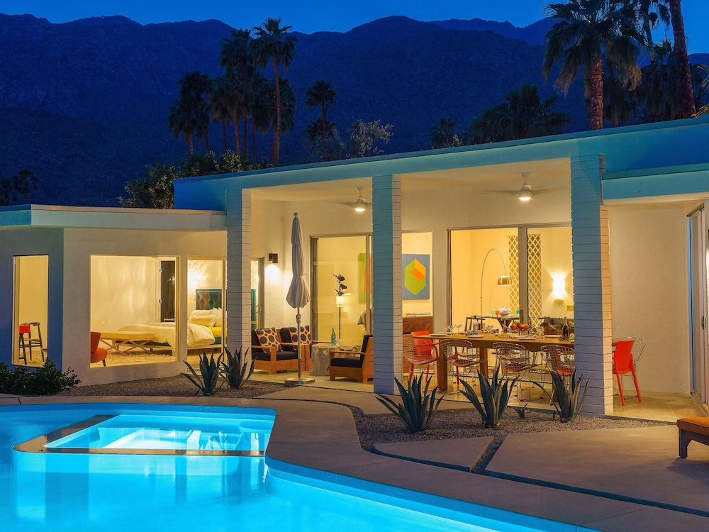 Palm Springs Vacations - Spero Estate - Property Image 11