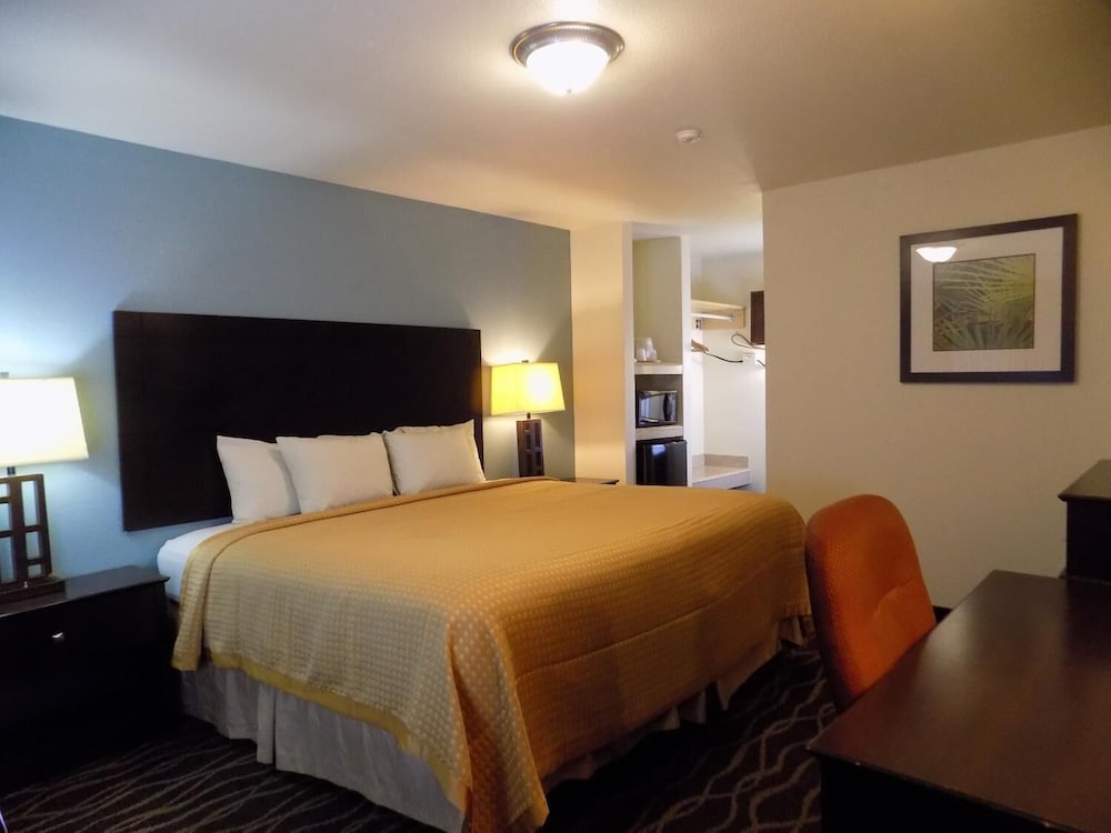 Budget Inn view 2