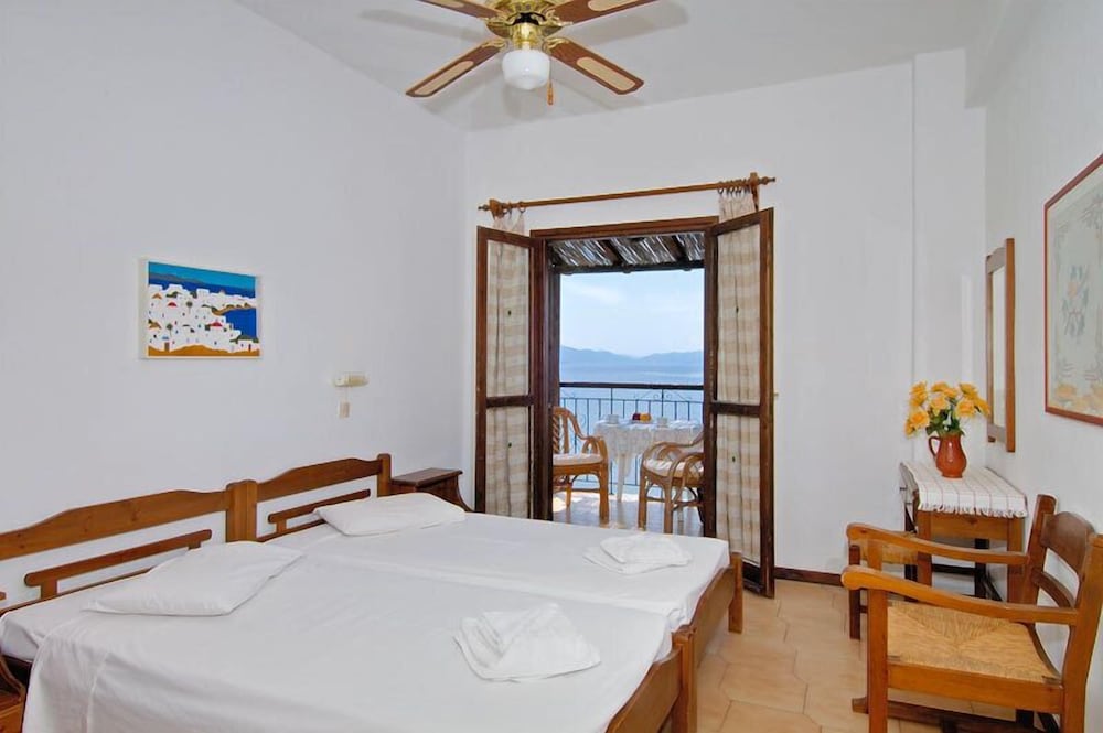 Diplomats Holidays photo 2