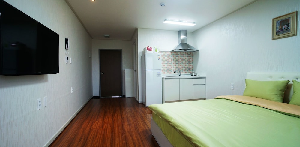 Jeju J Pension