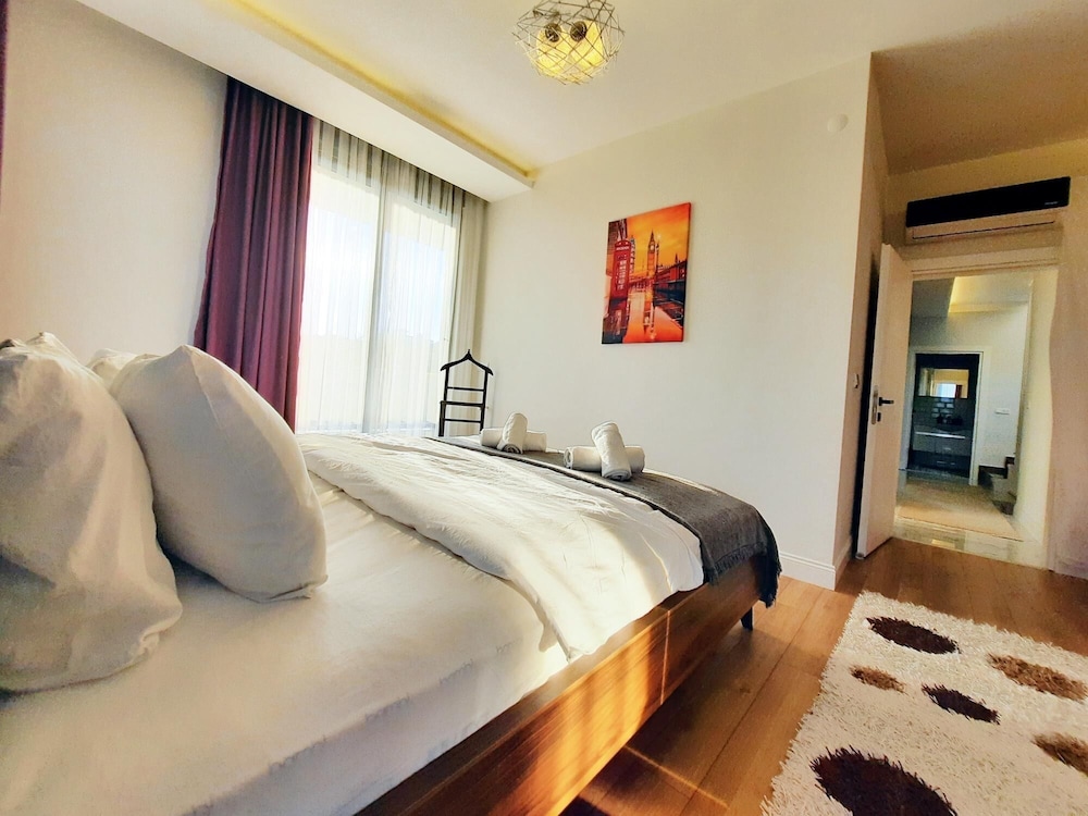 3 Br Apertment in Aksu