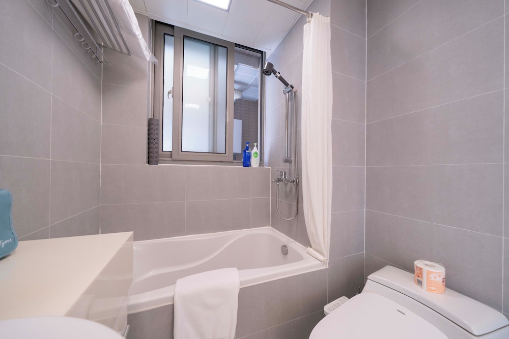 Tyms Elegant 1BR 1BA Apt Yongxin Century