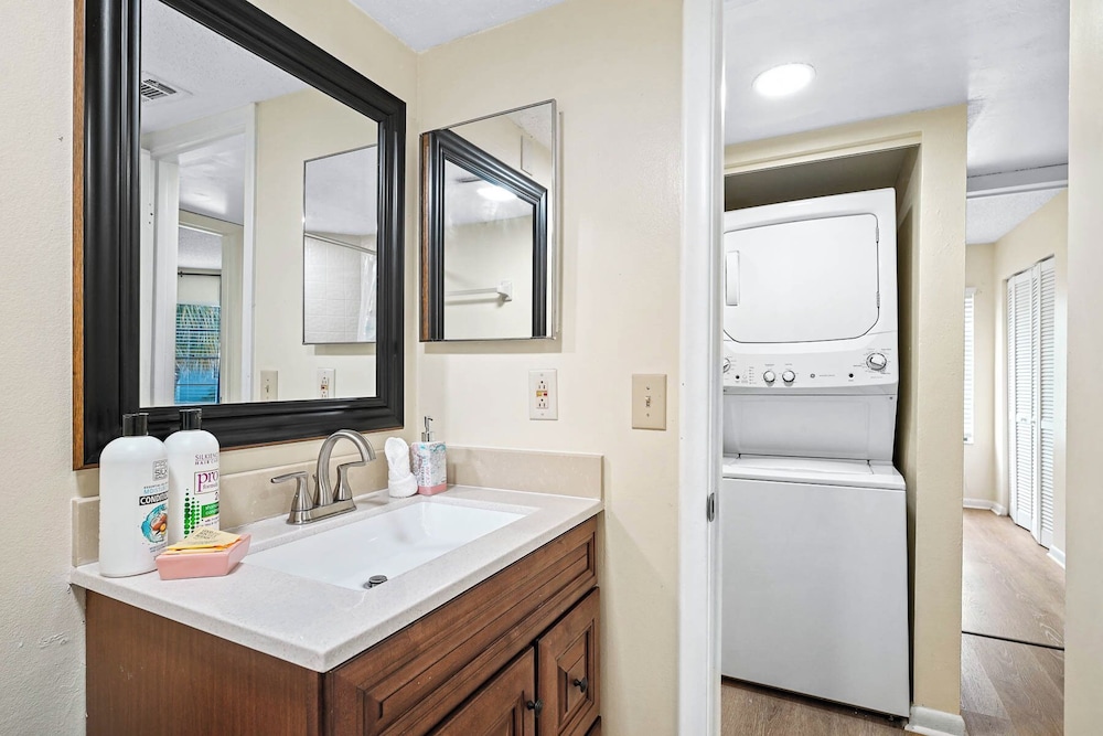 3648 Orlando Vacational Apartment 2nd floor, Lake view