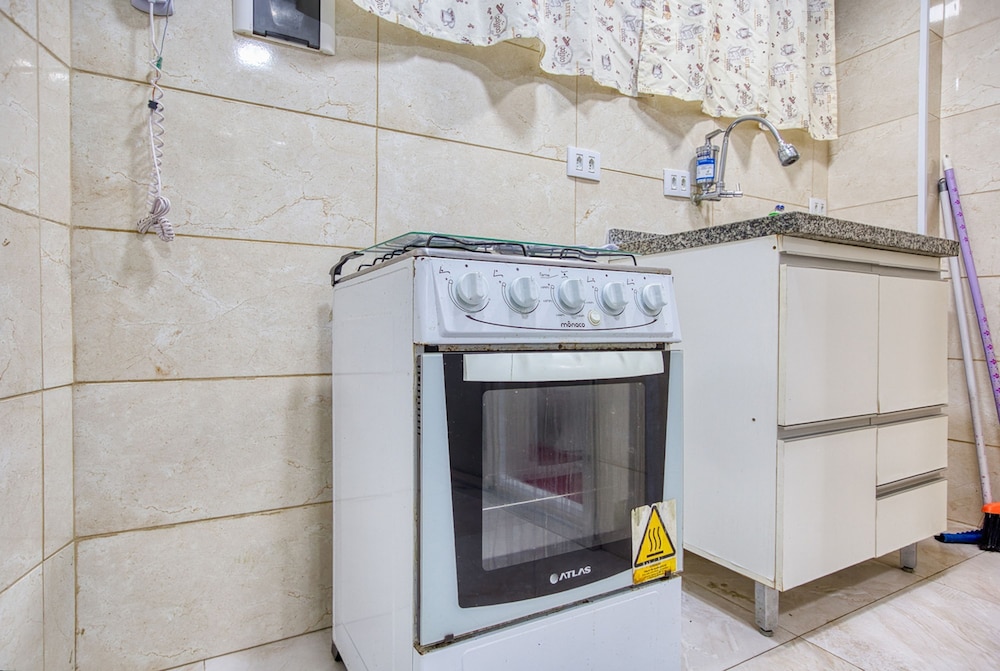 Apartamento c Fechadura Eletr Nica a 200m do Metr
