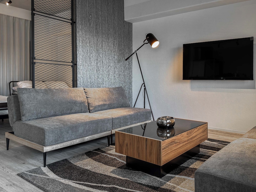 LUXIA 503
