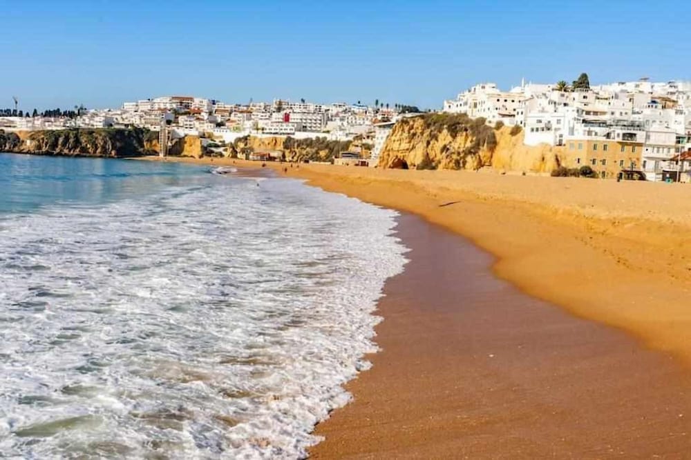 Downtown Art Studio in Albufeira