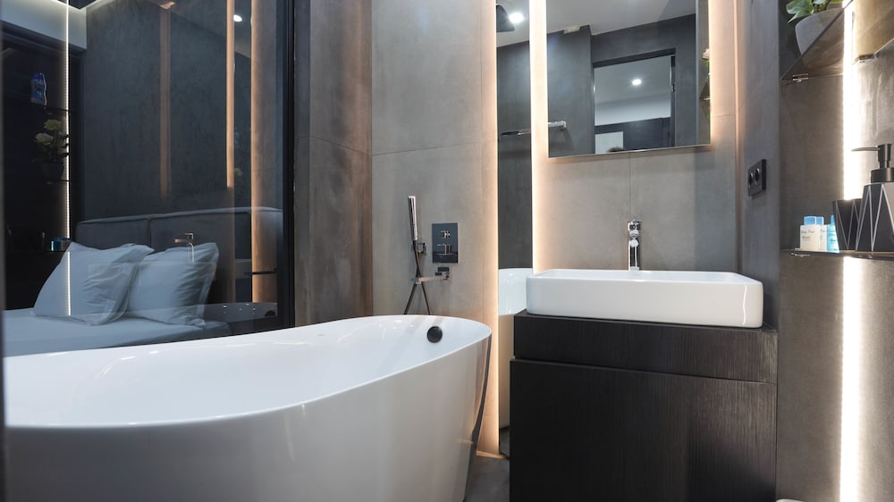 Stay Inn on Buzand Str. 97