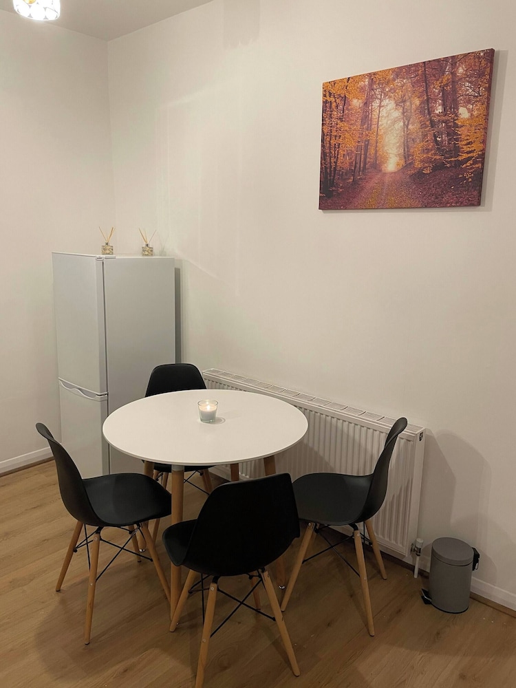 Cozy 1-bedroom Apartment Near Margate Seafront