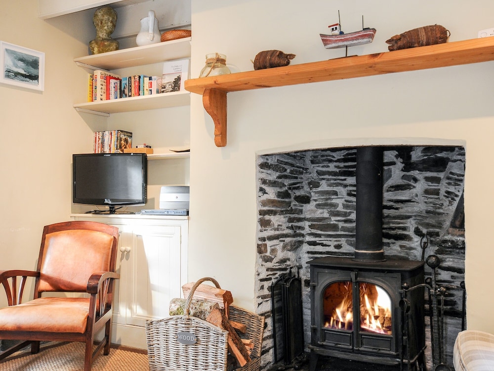 Lowen Cottage