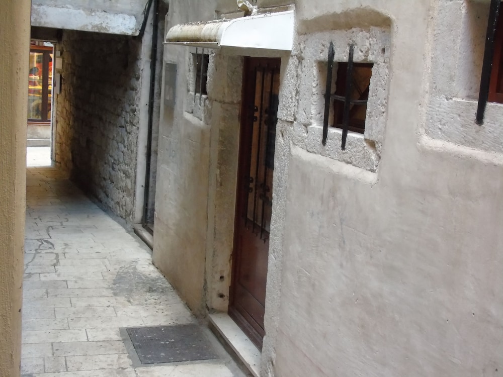 Guesthouse Frank en Split — other