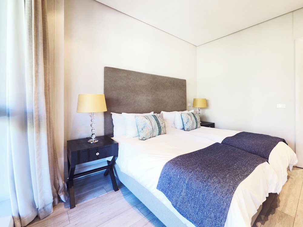 The Marina V&A Waterfront by Smart City Stays