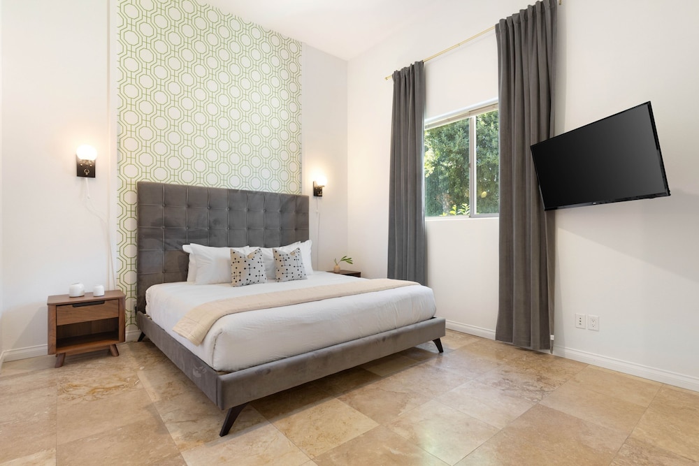 The Date Palm Estate by Avantstay Luxurious Private Retreat