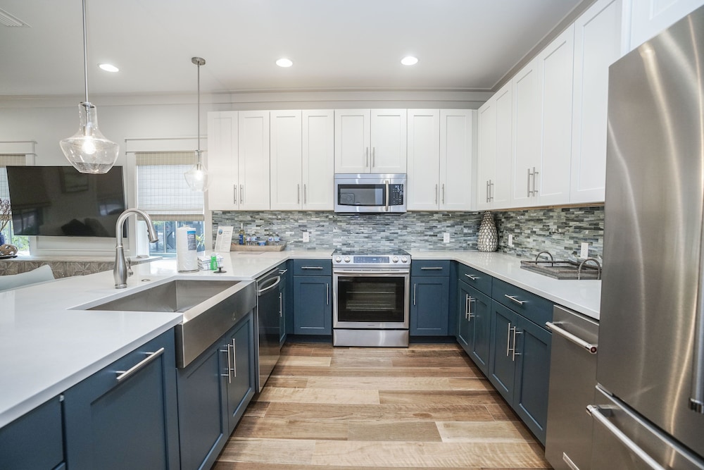Magnolia Cottages by the Sea by Panhandle Getaways