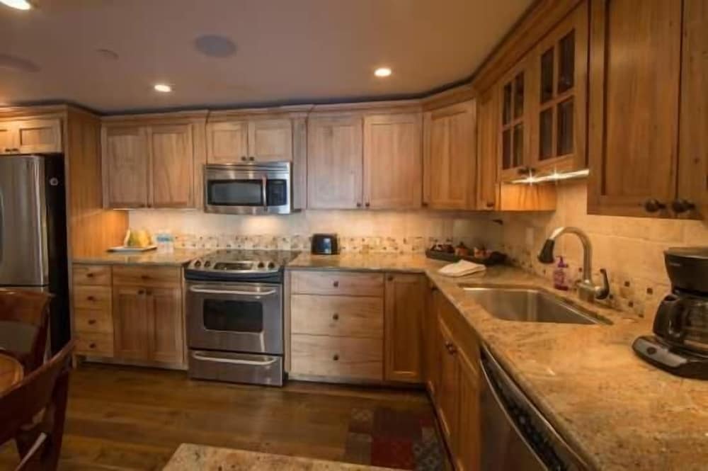 Vail Ski Resort - Luxury Condos