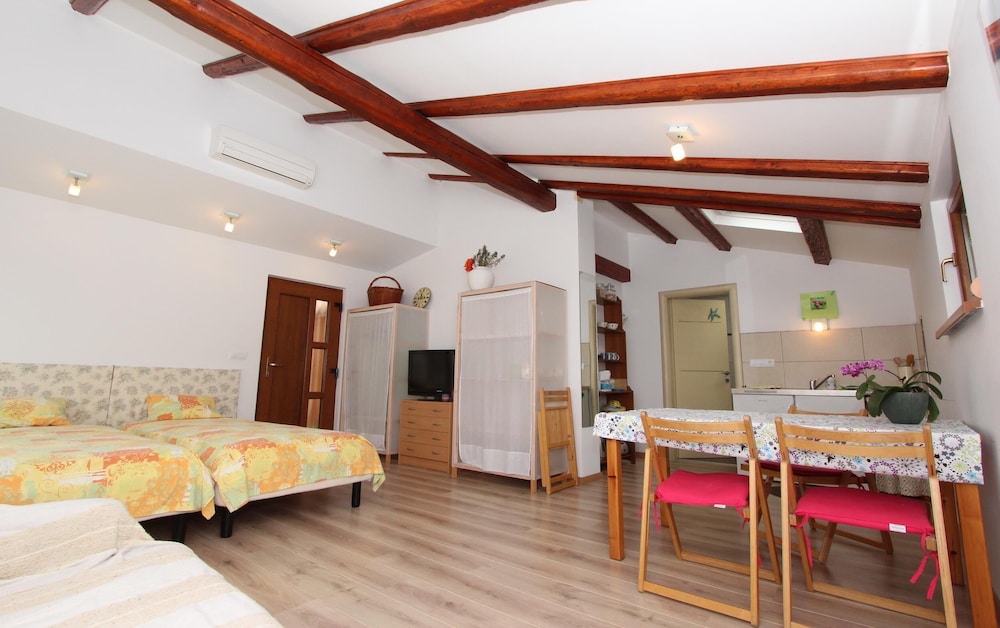Studio Rovinj Home