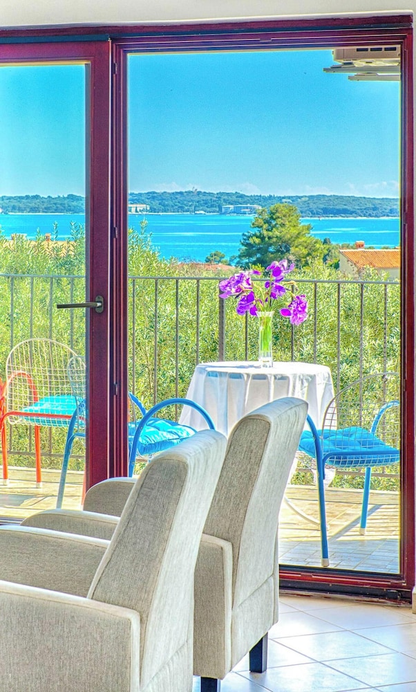 Apartments Amalia