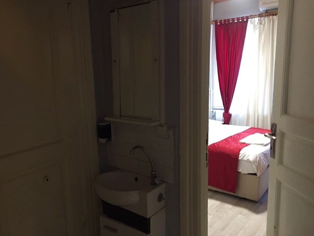 Sunrise İstanbul Süitleri - Image 24