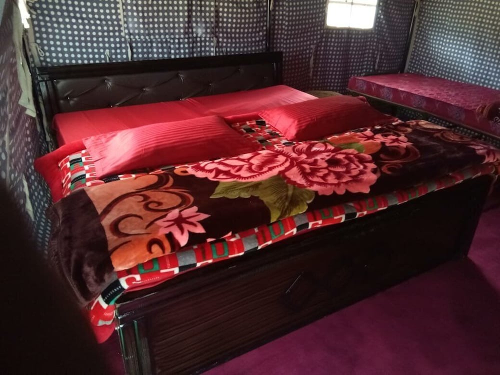 Mountain Deligh Camp Chopta