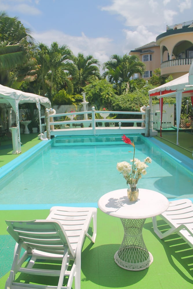 Hunter's Rest Villa