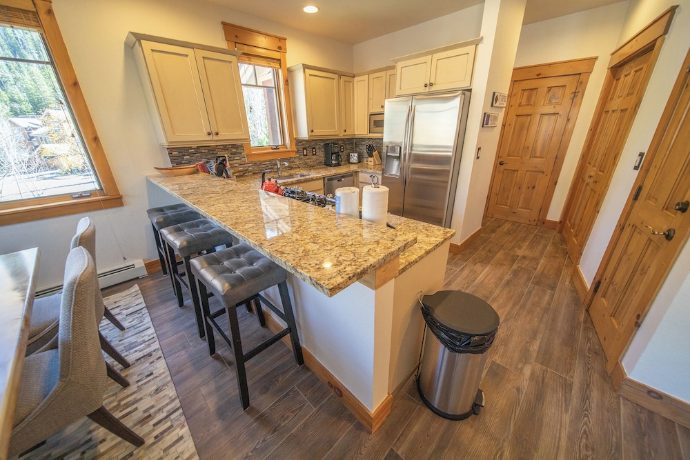 Settlers Creek 6536