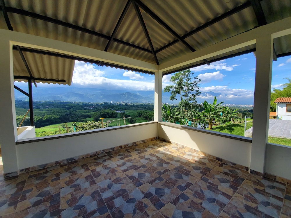 Villa Alejos