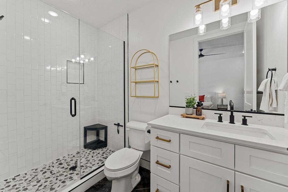 Desert Jewel With Private Gym And Pool 4 Bedroom Townhouse