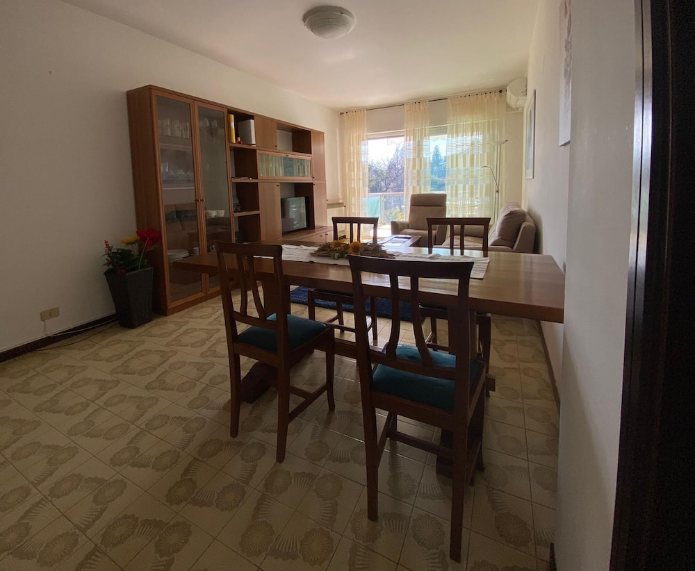Marconi Lake View Apartment in Baveno view 2
