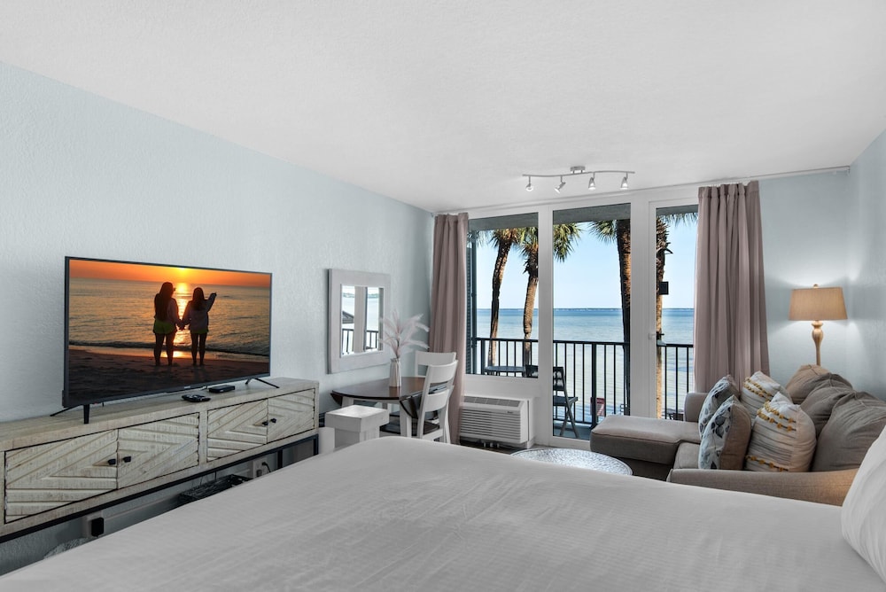 Bayside Inn 6282