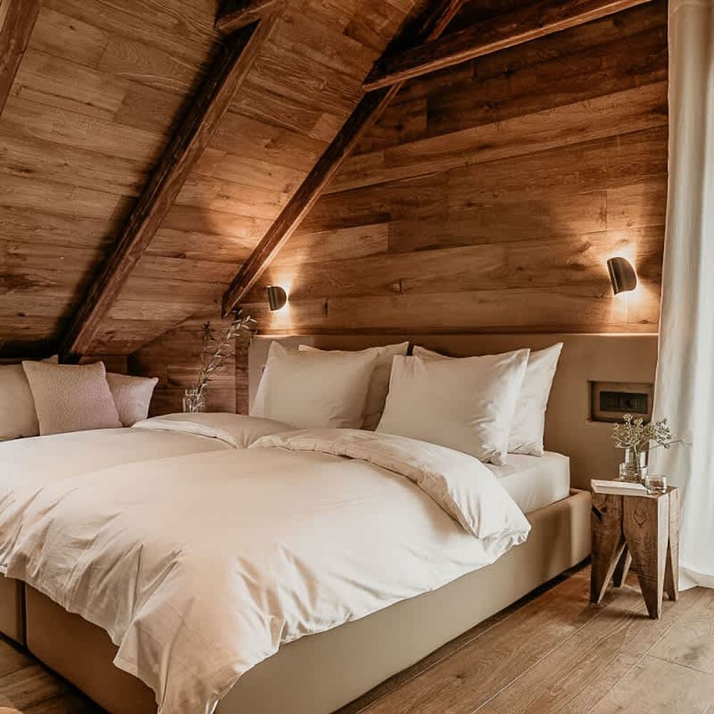 Luxury Chalet With Jacuzzi at Lake Bohinj