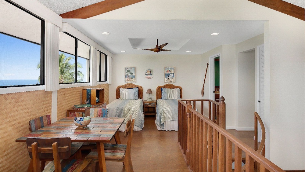 Upgraded 2BD Plus Loft - Amazing Golf & Ocean Views - In-unit AC - Vrkcv