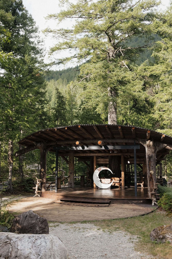 Ruby Lake Resort