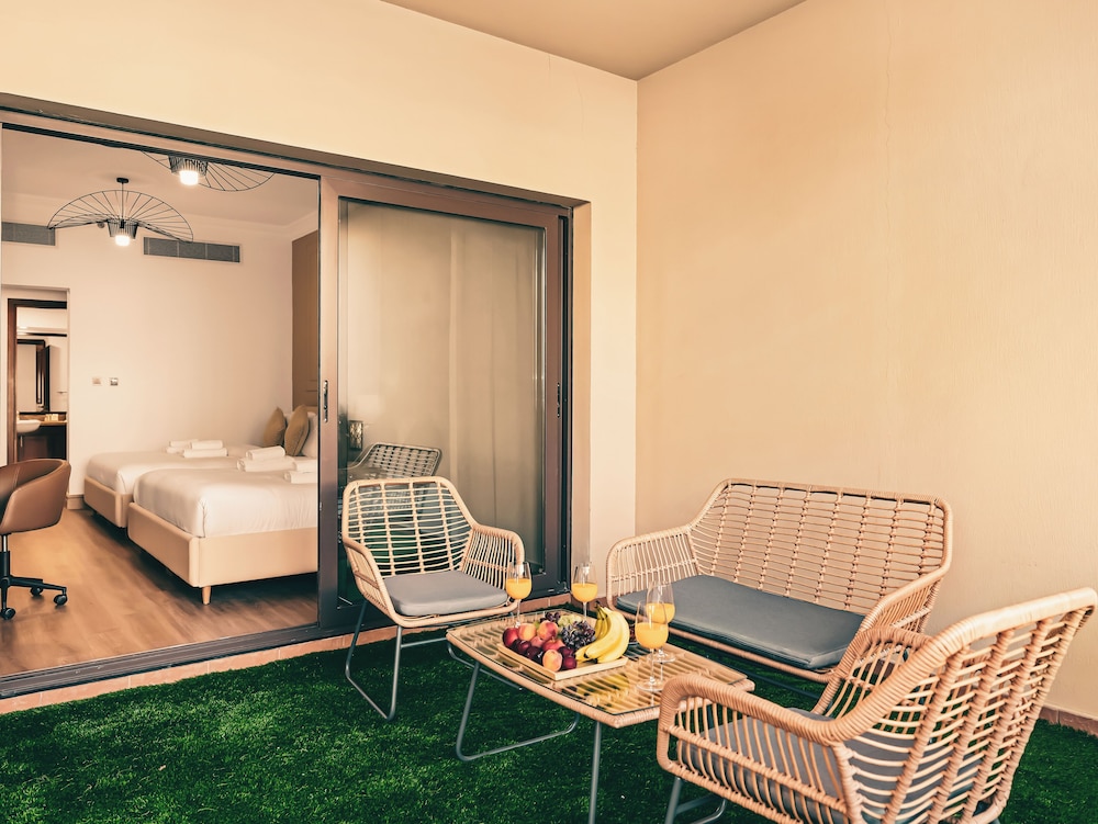 New Fairmont Residences by Propigo