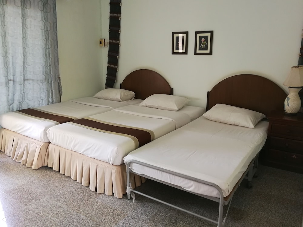 Aow Noi Sea View Resort