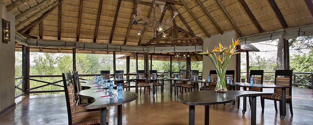 Lukimbi Safari Lodge