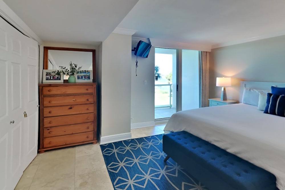 Sabine Yacht & Racquet by Southern Vacation Rentals, photo 48