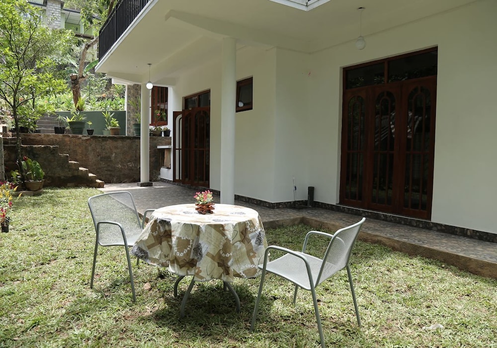 Miracle Villa