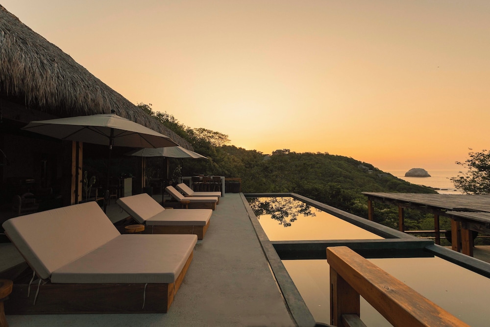 Casa Yute by Ahau Collection