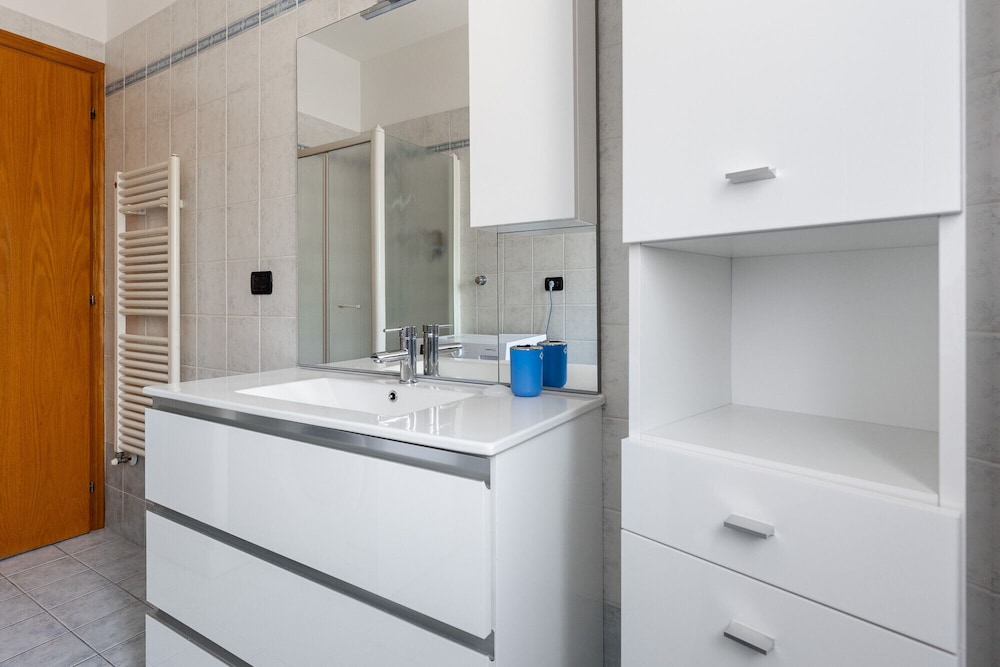 Bologna Modern Apartment by Wonderful Italy