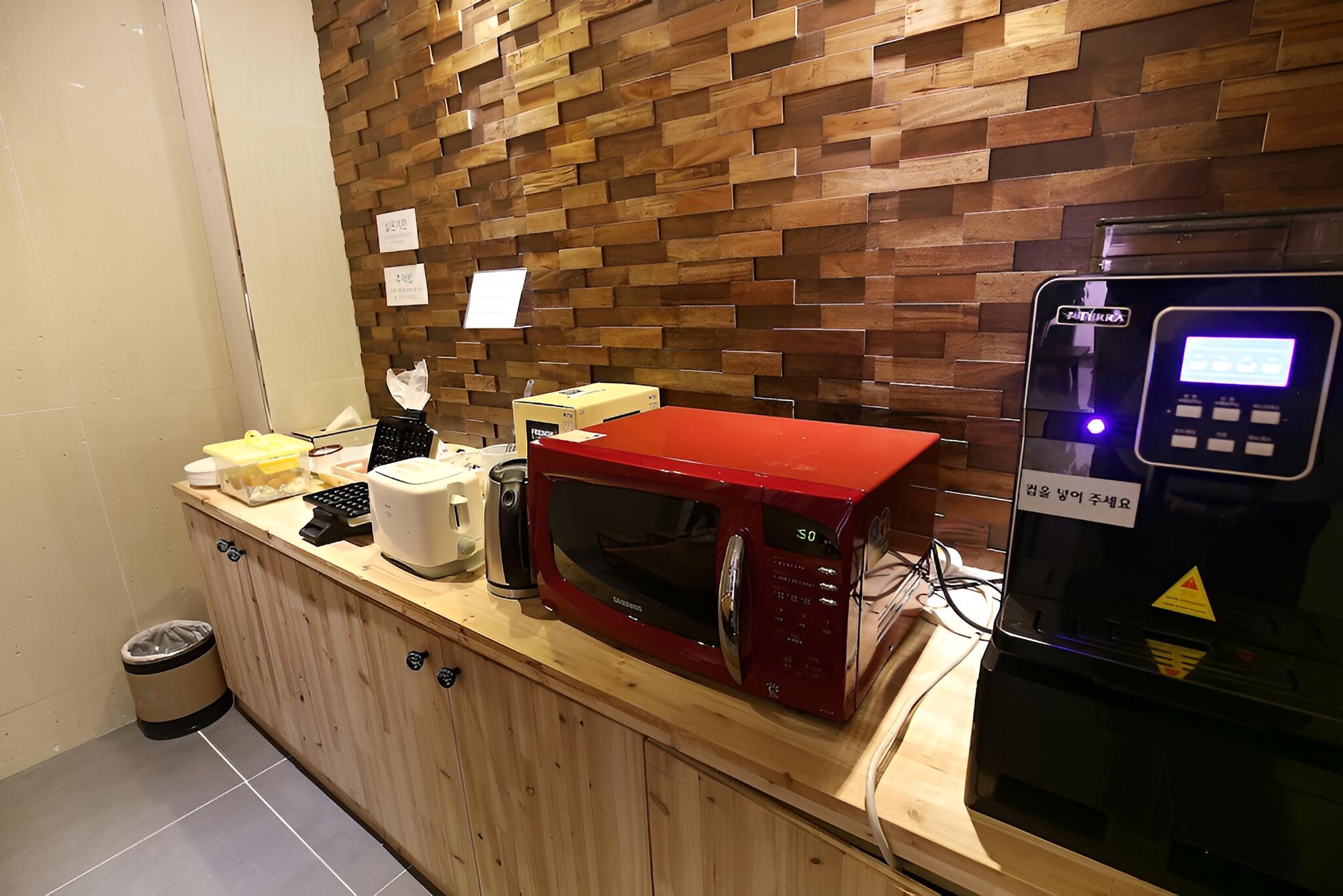 Seocheon Hotel Kamon