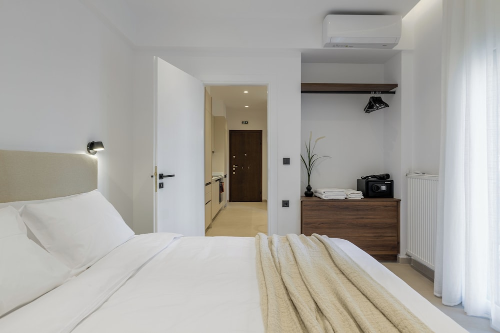 Acropolis Loom Suite