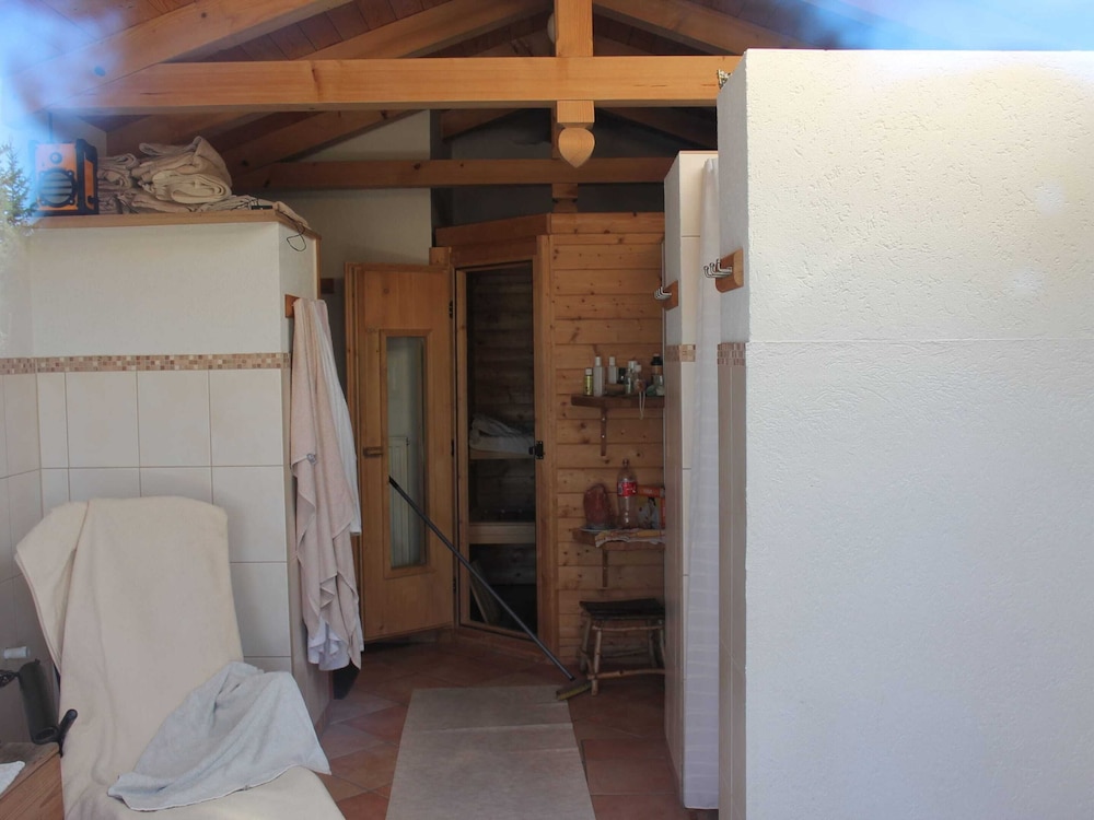 Ferienwohnung Parkblick mit 3 Schlafzimmern view 4
