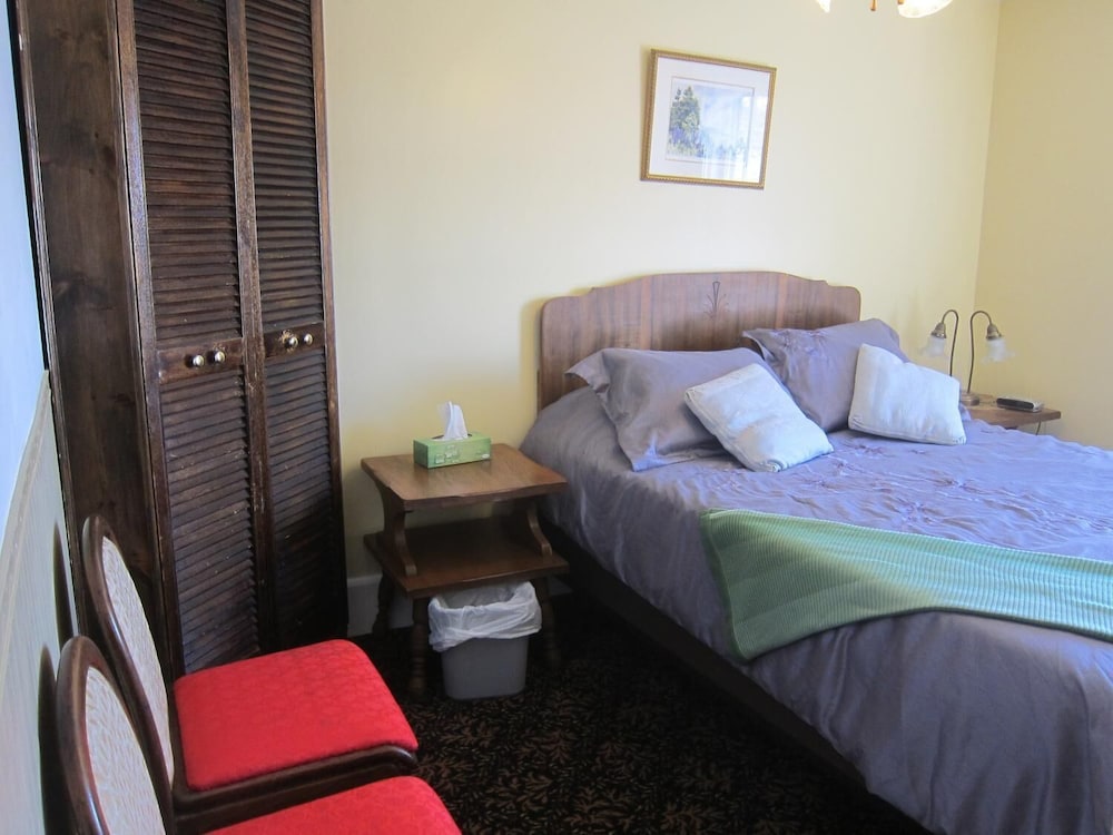 Salmon River Country Inn