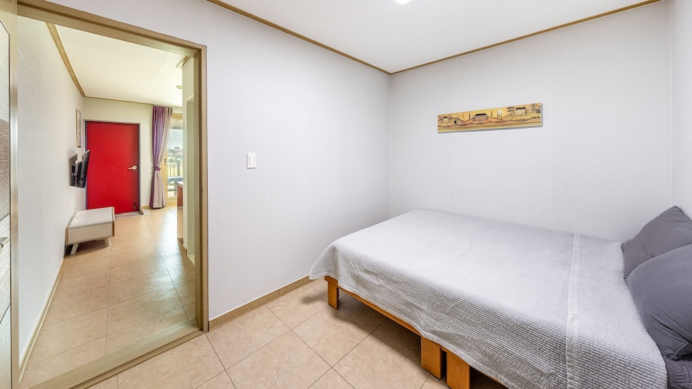 Yeongdeok January and February Pension