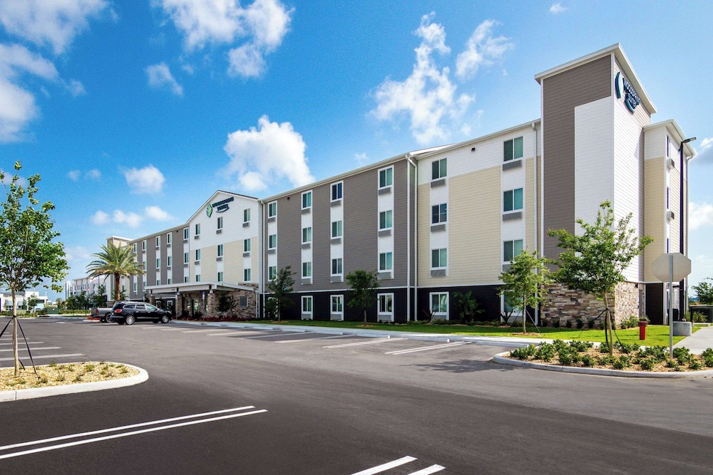 Okeechobee Vacations - WoodSpring Suites Port St. Lucie - Property Image 1