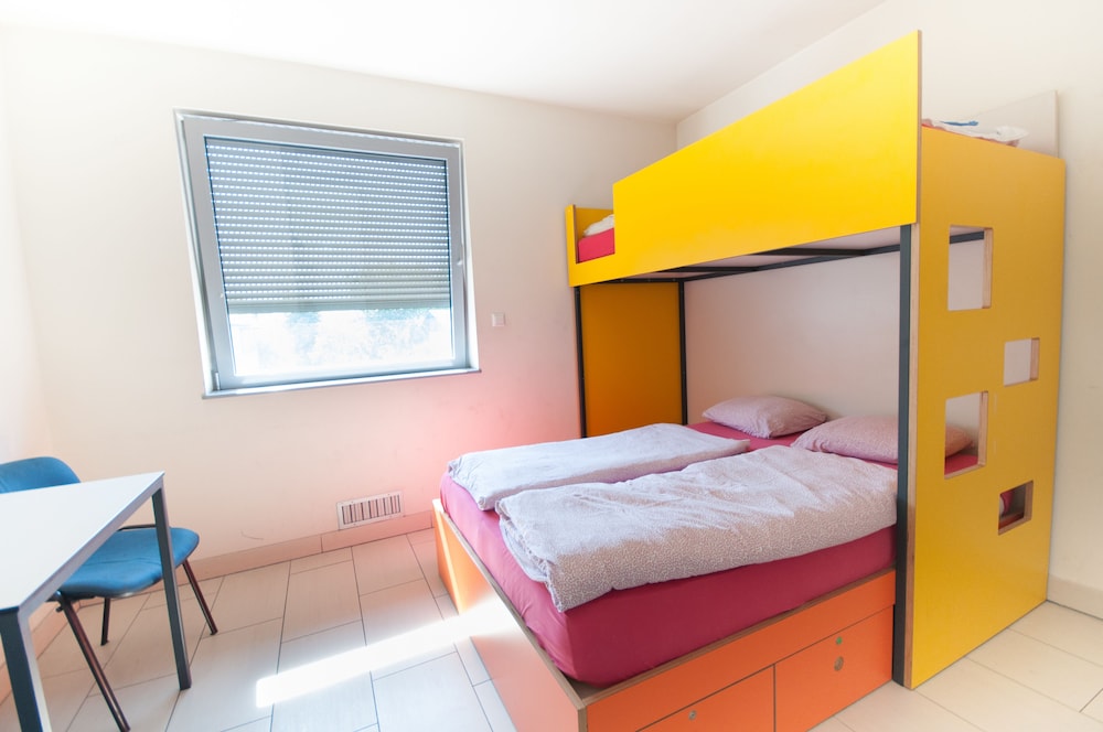 Simbol Rooms - Hostel