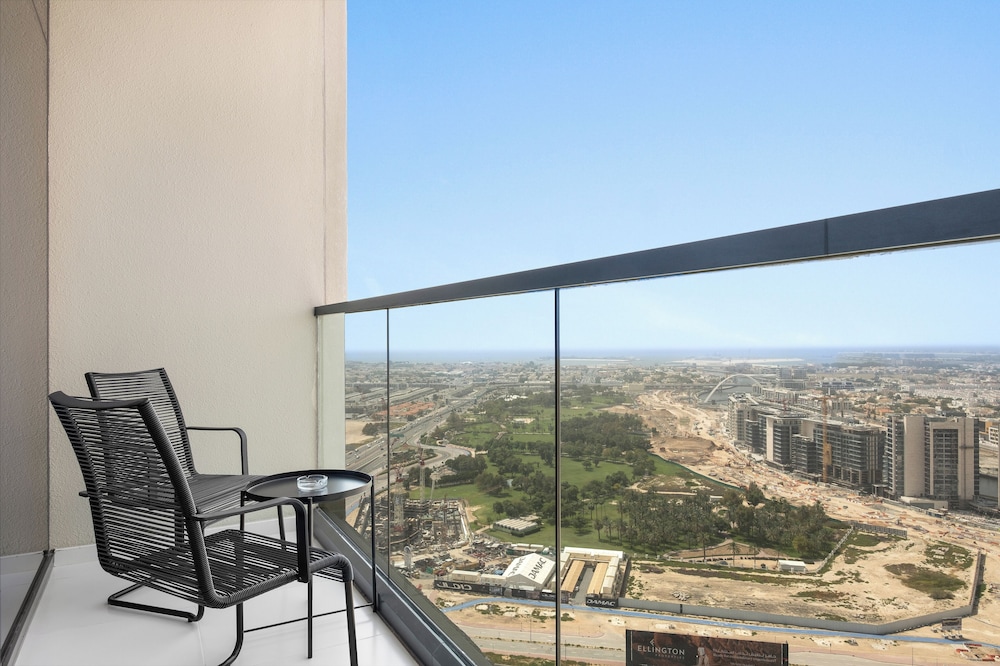 Silkhaus Aykon City Towers